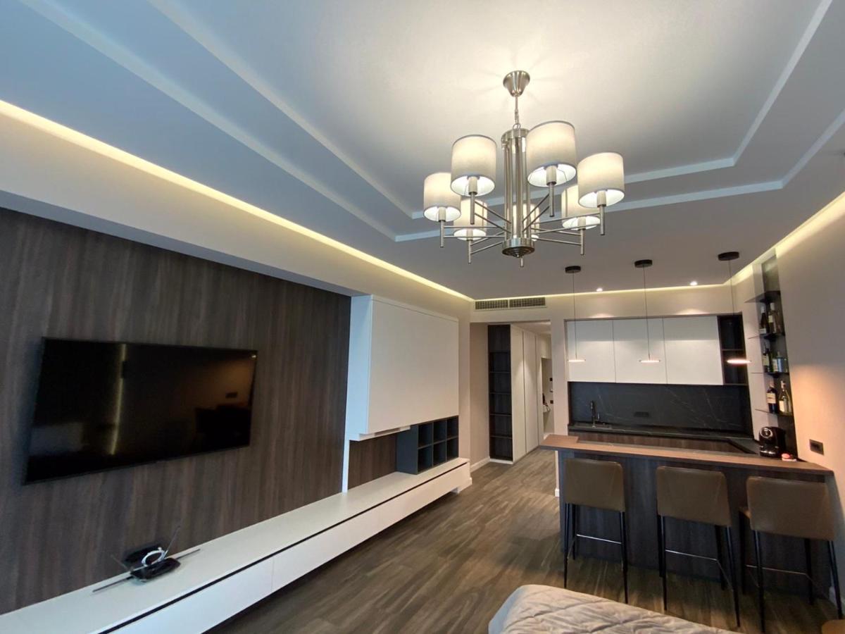 Maristella Marine Residense Hotel Apartment Одеса Екстериор снимка