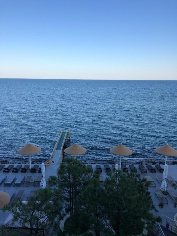 Maristella Marine Residense Hotel Apartment Одеса Екстериор снимка